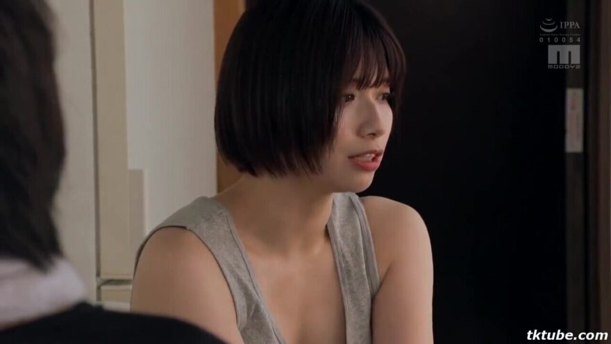 人妻 不倫 中出し 道端泥酔のガテン系女上司をお持ち帰り連続中出しシーン サムネイル